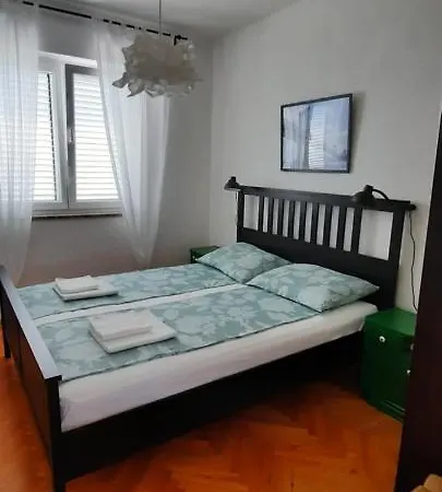 Abakus Daire Krk Town